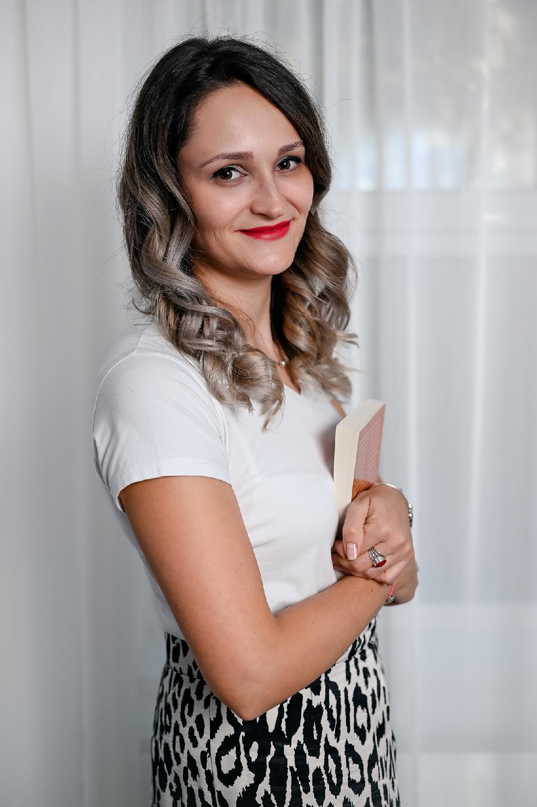 Psiholog Ioana Corman Sibiu Psihoterapeut Adleriana Adulti si Copii